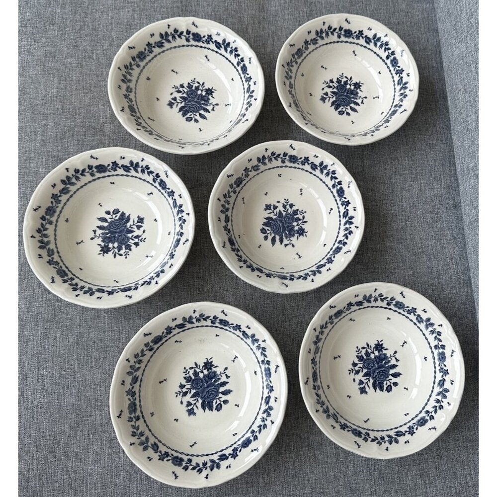 Tablemates Daily Dining Cream/White Soup Cereal Bowls Blue Flowers BOUQUET